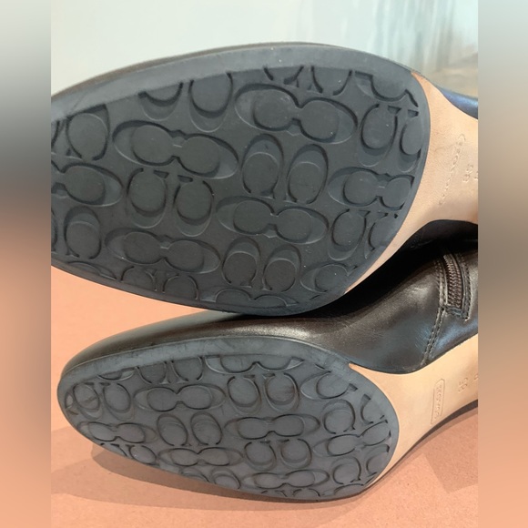 Coach signature boots size 8.5 new - Picture 6 of 10